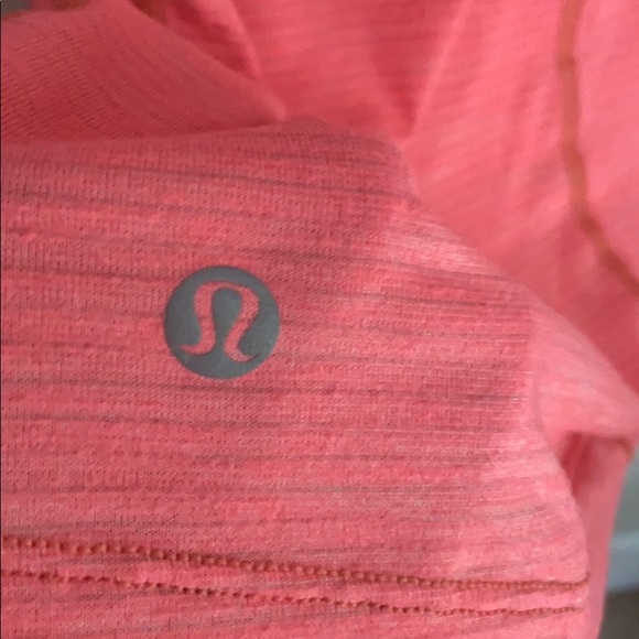 Lululemon Tank Size 12 - Picture 3 of 3